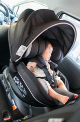 【手洗い＆メンテナンス済み】 AILEBEBE エールべべ クルットR ウィ クルット R 新安全基準R129適合 新生児から使える日本製回転式