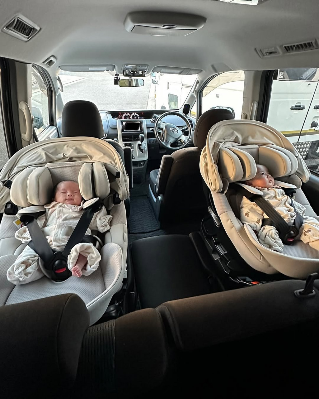 先輩ママの声【クルットスライド】 | 日本製チャイルドシート